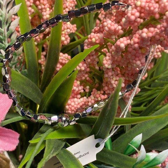 NWT HAZY SILVER FUNKY METAL BEADS STRETCH TO FIT BRACELET - Picture 7 of 12